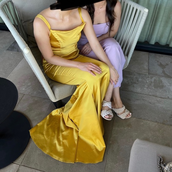 Michael Costello x Revolve Jesse Gown - Picture 8 of 10